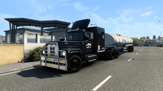 ETS2 - Mack RS 700 & RS 700 Rubber Duck (1.45.x) ETS2 - Mack RS 700 & RS 700 Rubber Duck (1.45.x)