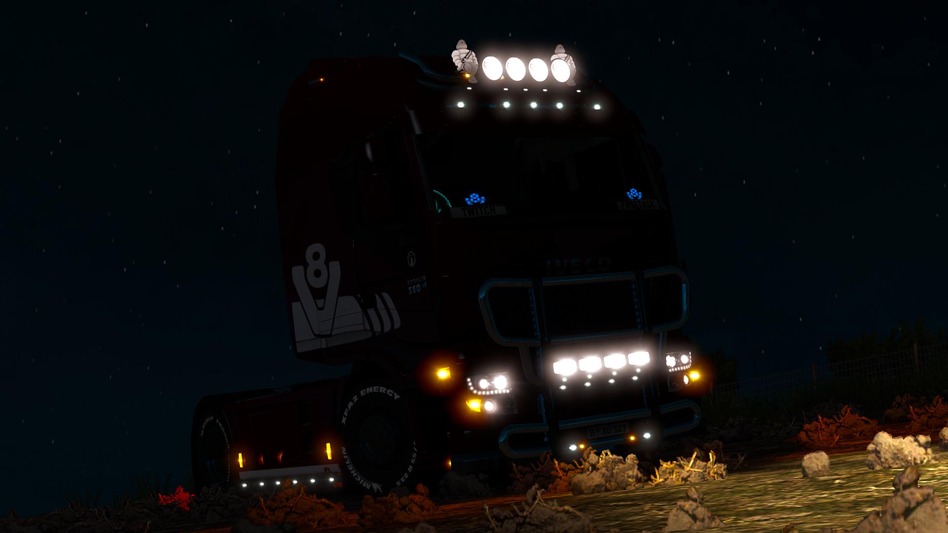 ETS2 - Iveco Hi-Way V8 Edition + Black Editon [Mp] Truckersmp (1.37.x) (1.37.x)