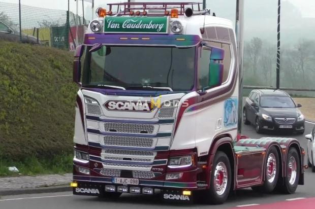 ETS2 - All Trucks Engines V8 Open Pipe Sound V1.0 (1.51.x) ETS2 - All Trucks Engines V8 Open Pipe Sound V1.0 (1.51.x)