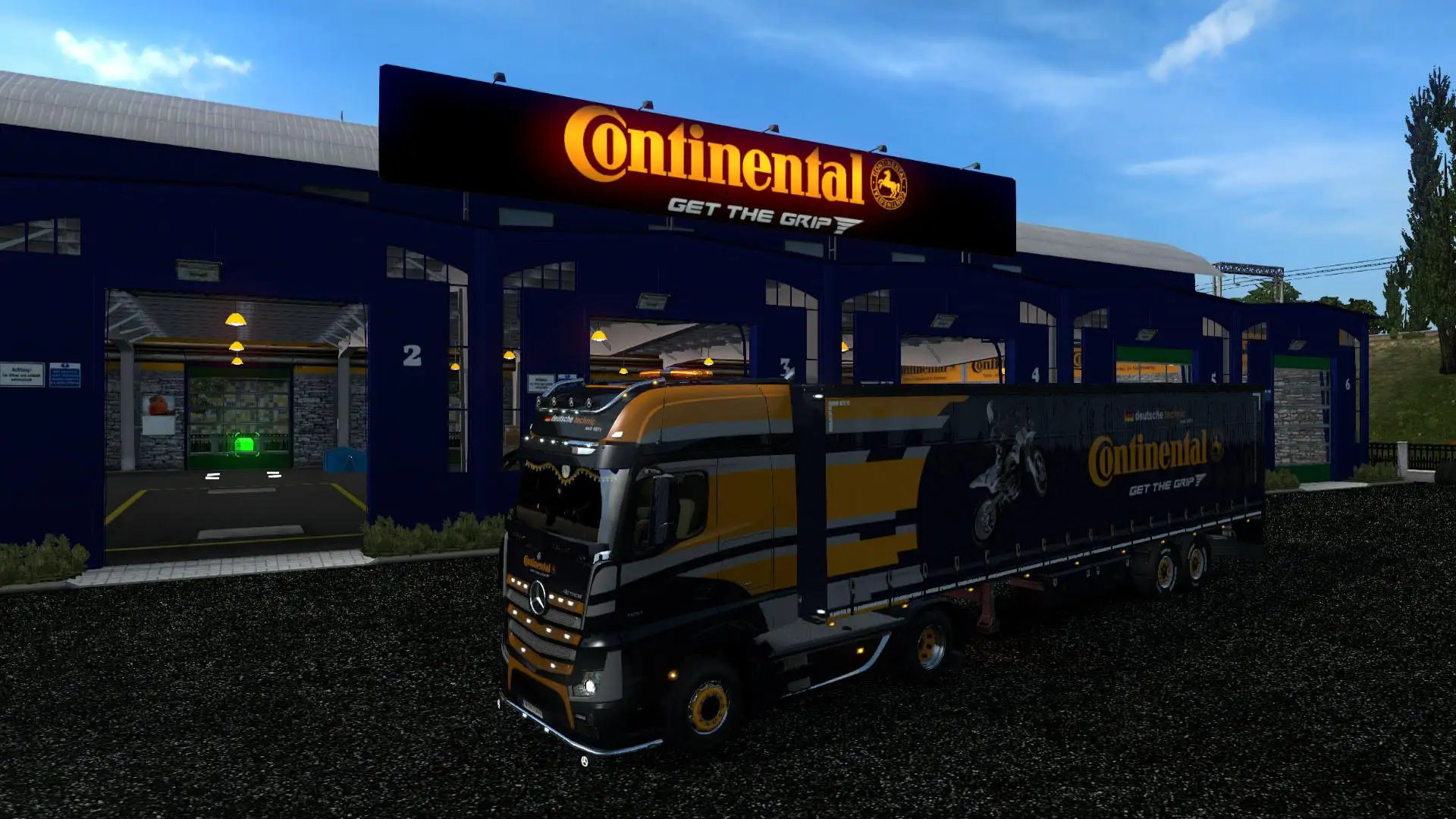 ETS2 - Mercedes Set in Continental Colors V1.0 (1.37.x) ETS2 - Mercedes Set in Continental Colors V1.0 (1.37.x)