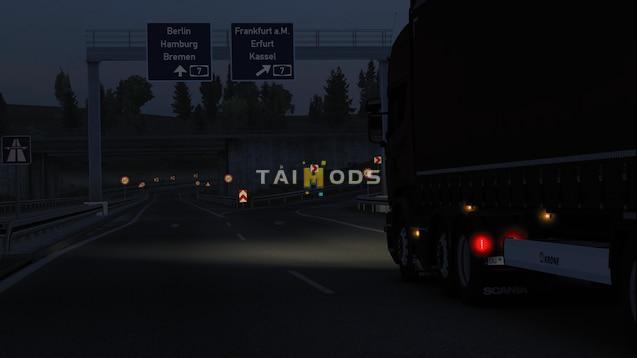 ETS2 - Realistic Headlights V2.2 (1.38.x)