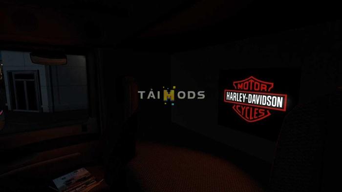 MOD ETS2 – Phụ Tùng ETS2 - Interior Light & Emblems V25.04 (1.54.x)