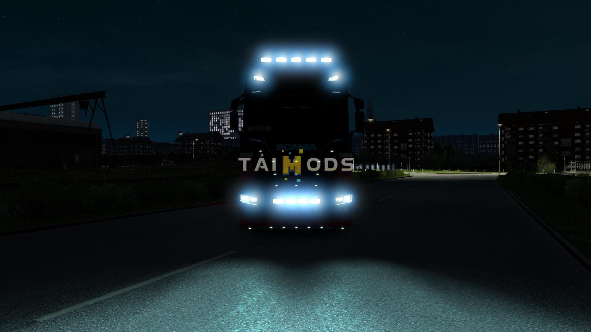 ETS2 - 5500K Lights And Flare for All Trucks V1.7 (1.39.x)